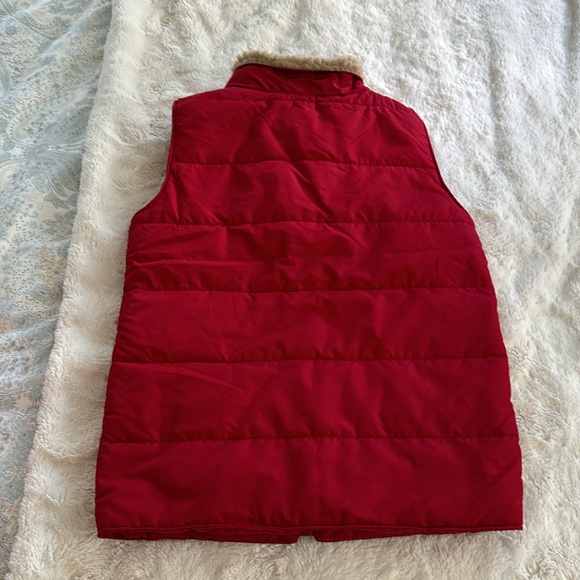 🐠Carters fleece colored Vest - Picture 3 of 3